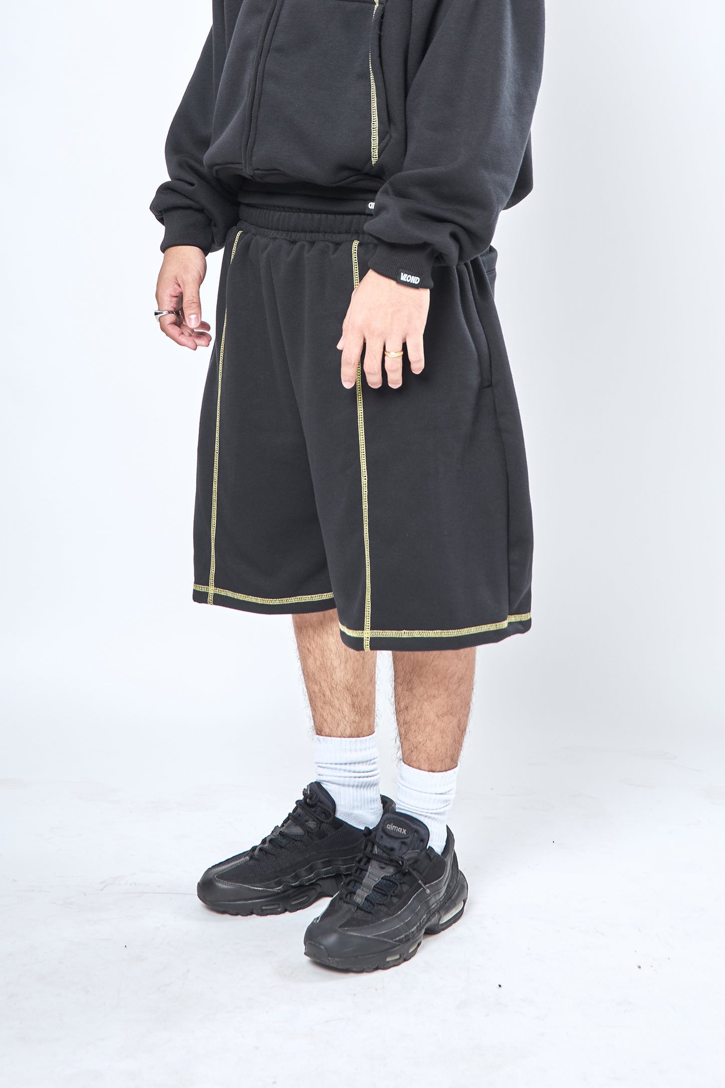 Sweatshorts - Black