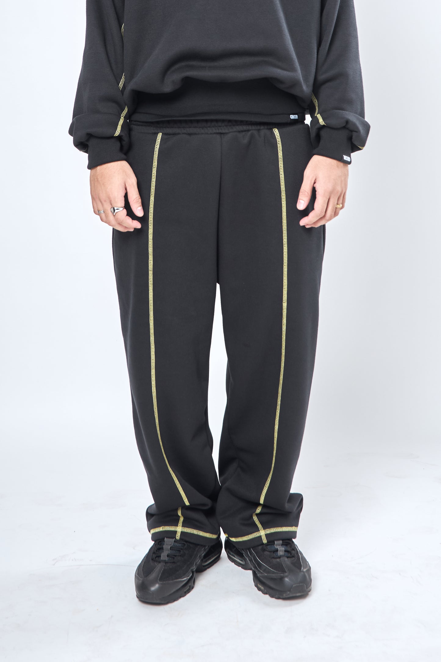 Sweatpants - Black