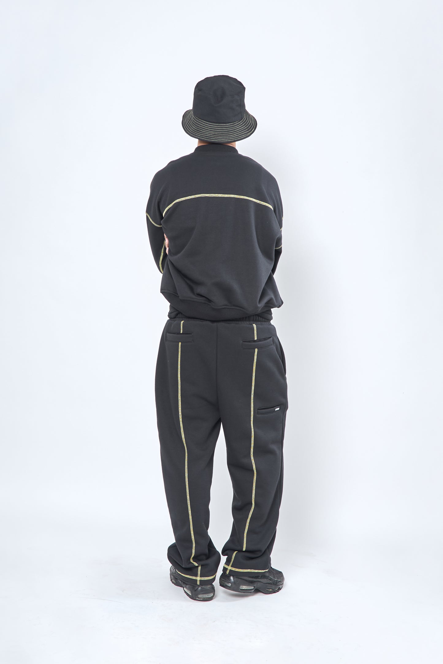 Pullover - Black